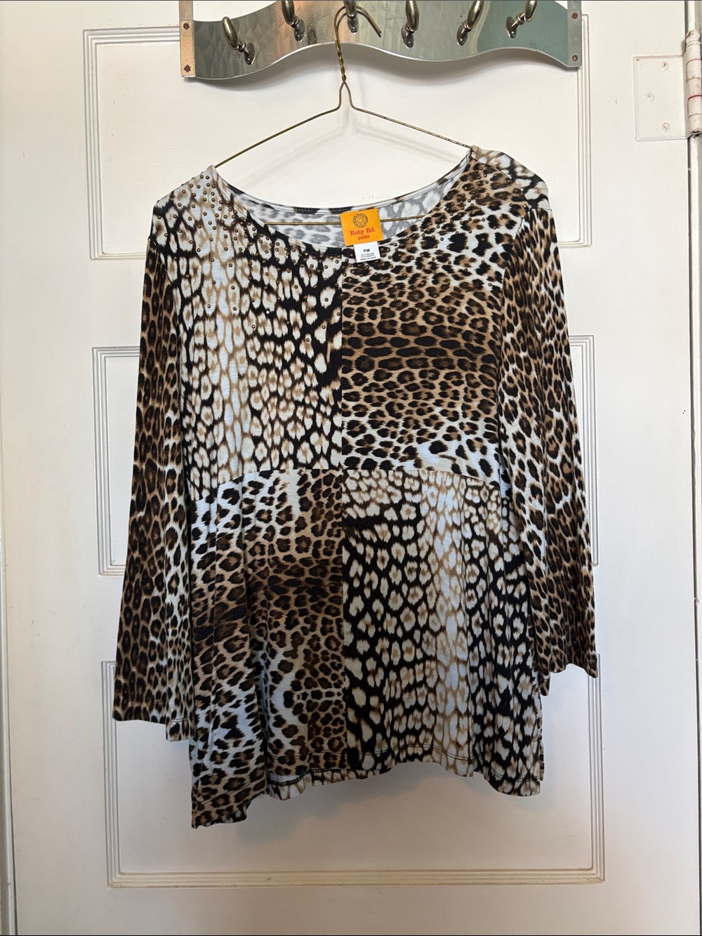 Ruby Rd Animal Print Scoop Neck Long Sleeve Top Brown/Black Size PM